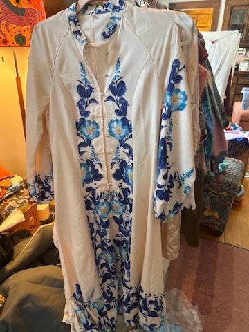 Vintage Silk embroidered Robe